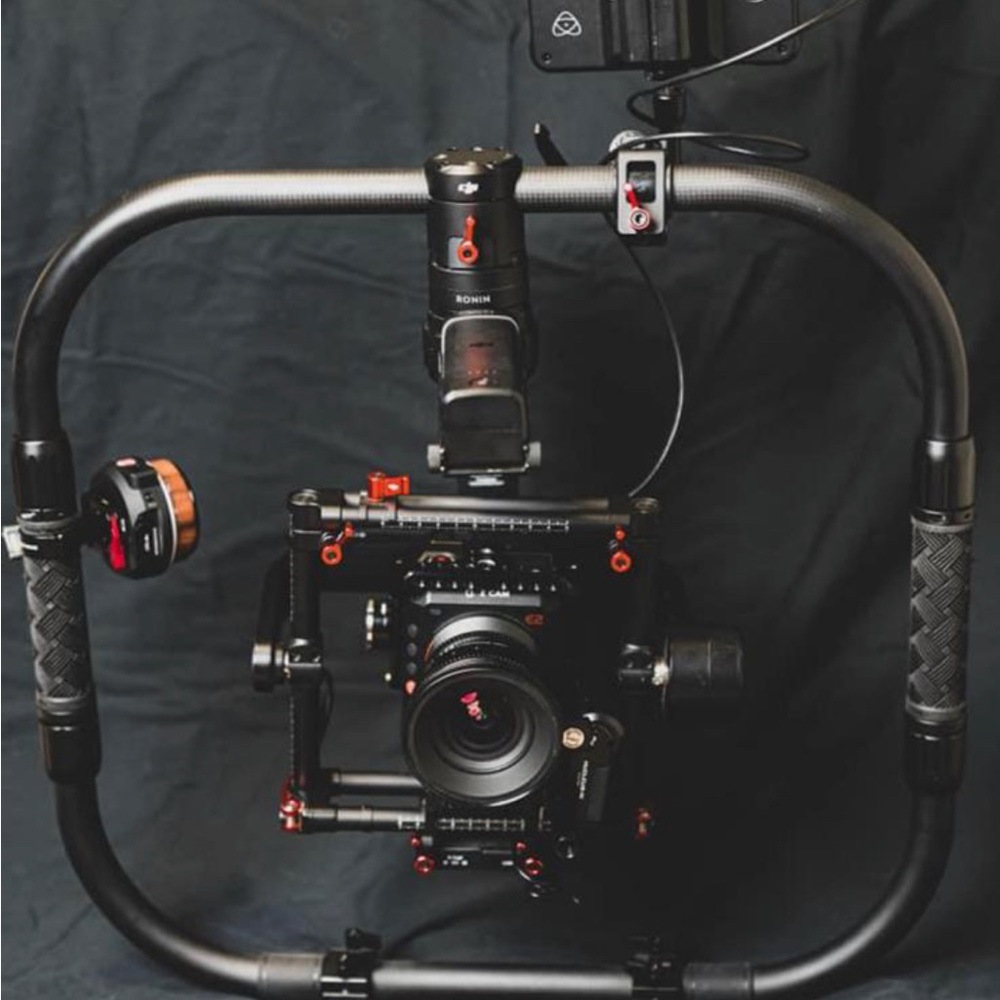 RONIN-MX DJ -Comes with two batteries and all still in good condition.